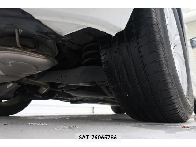 VolksWagen THE BEETLE 2015-02 8053228-17