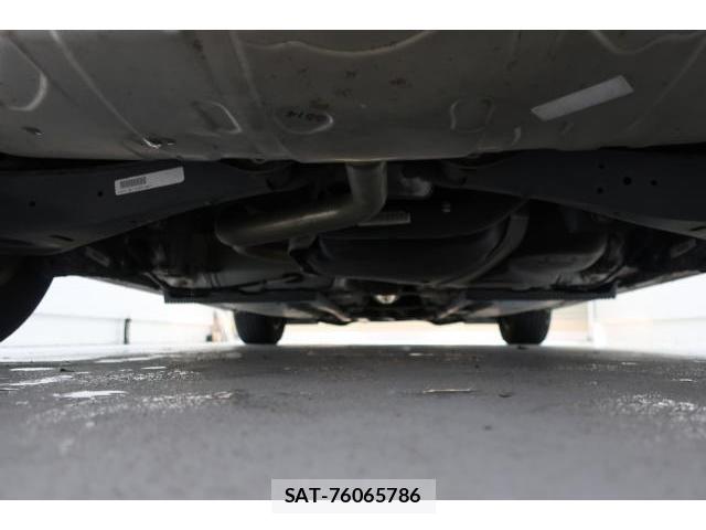 VolksWagen THE BEETLE 2015-02 8053228-18