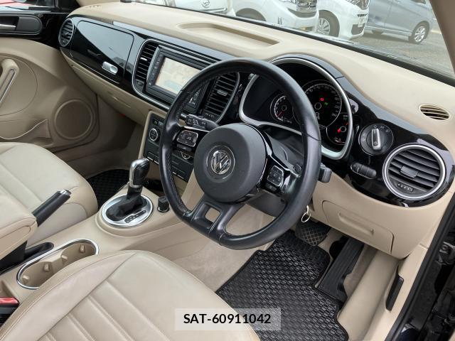 VolksWagen THE BEETLE 2013-03 8053570-2