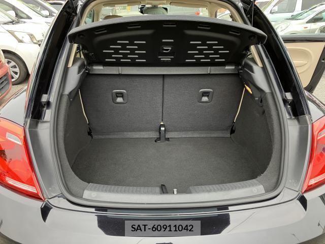 VolksWagen THE BEETLE 2013-03 8053570-7
