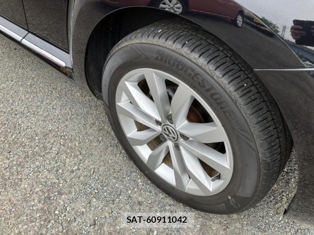 VolksWagen THE BEETLE 2013-03 8053570-8