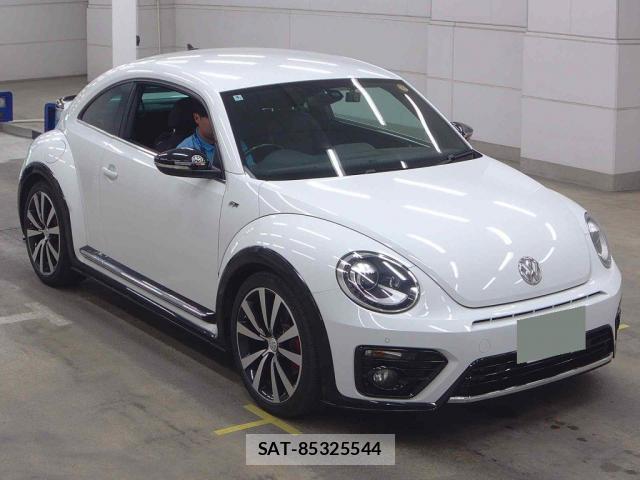VolksWagen THE BEETLE 2018-03 8055377-0