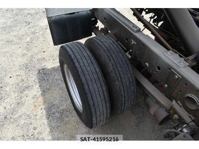 Mazda TITAN 2005-06 8053553-19