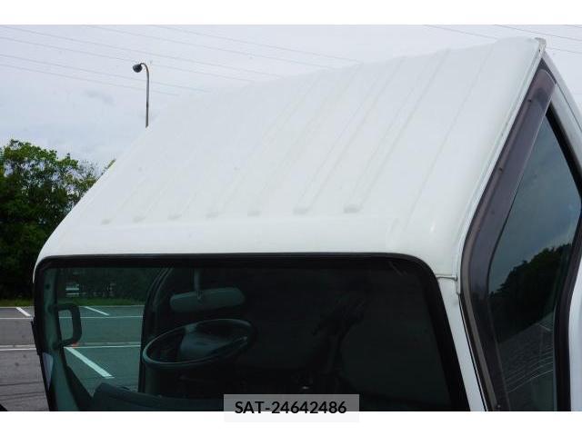 Mazda TITAN 2013-11 8054000-13