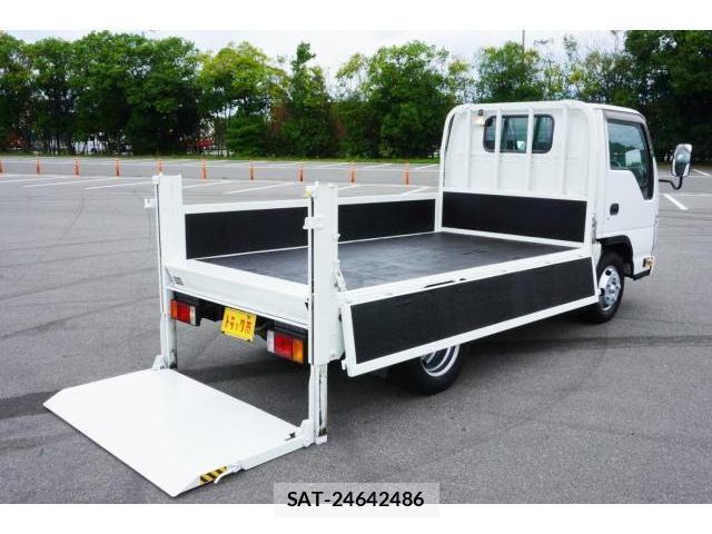 Mazda TITAN 2013-11 8054000-5