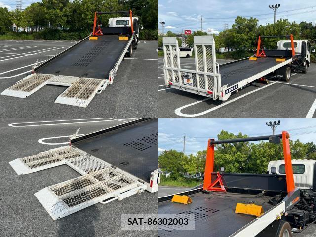 Mazda TITAN 2012-07 8055455-3