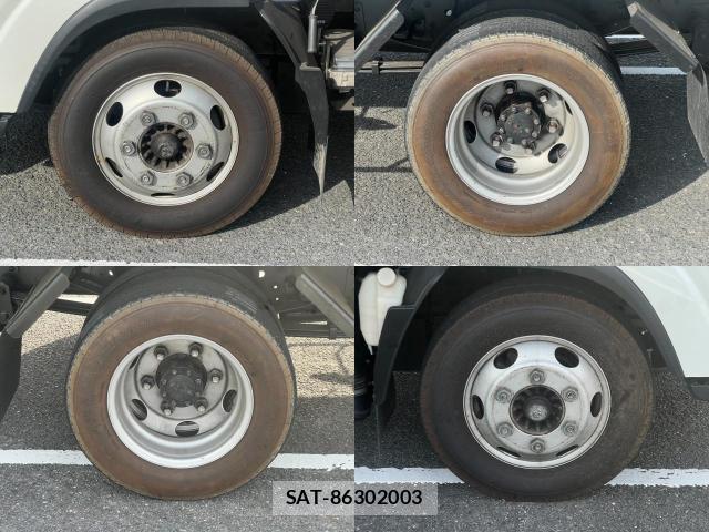 Mazda TITAN 2012-07 8055455-8