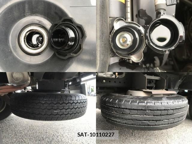Mazda TITAN 2015-11 8055727-14
