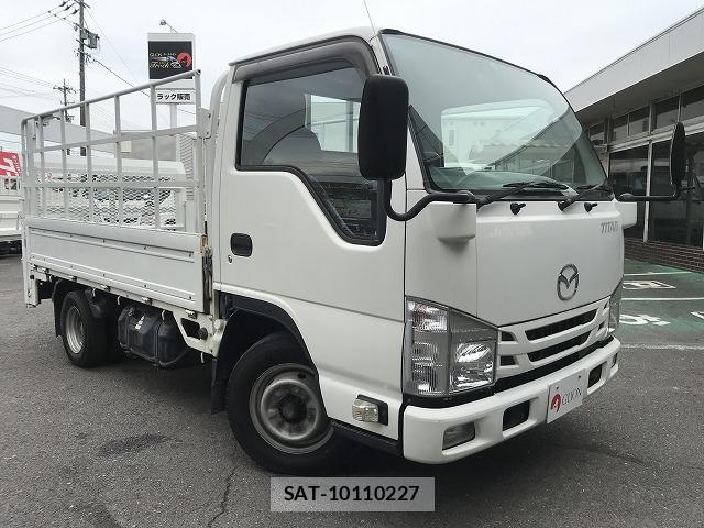 Mazda TITAN 2015-11 8055727-2