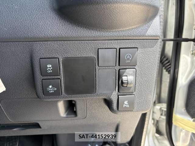 Toyota TOWNACE VAN 2026-06 8055500-17
