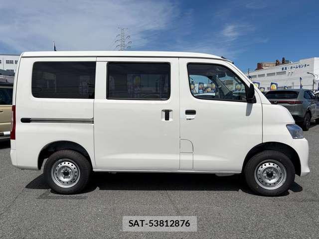 Toyota TOWNACE VAN 2026-06 8055504-3