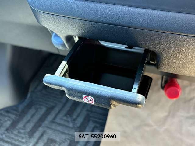 Toyota TOWNACE VAN 2026-06 8055981-18
