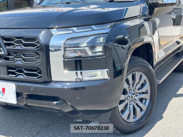 Mitsubishi TRITON 2025-08 8053821-13