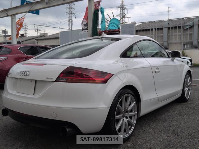 Audi TT 2009-03 8053629-7