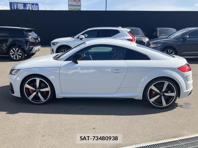 Audi TTS 2023-09 8054561-10