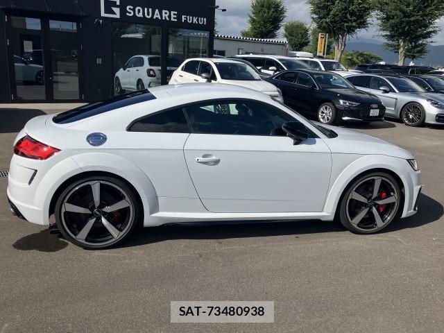 Audi TTS 2023-09 8054561-3