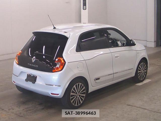 Renault TWINGO 2022-06 8055408-1