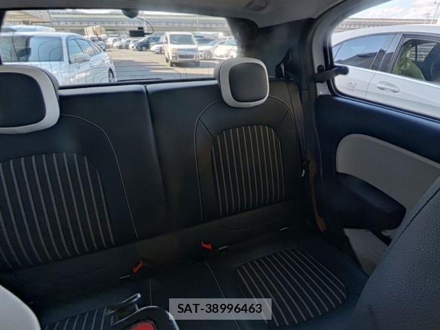 Renault TWINGO 2022-06 8055408-3