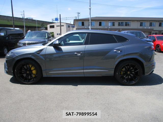 Lamborghini URUS 2019-06 8054294-10