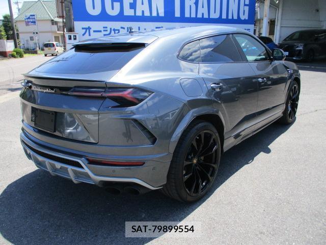 Lamborghini URUS 2019-06 8054294-13