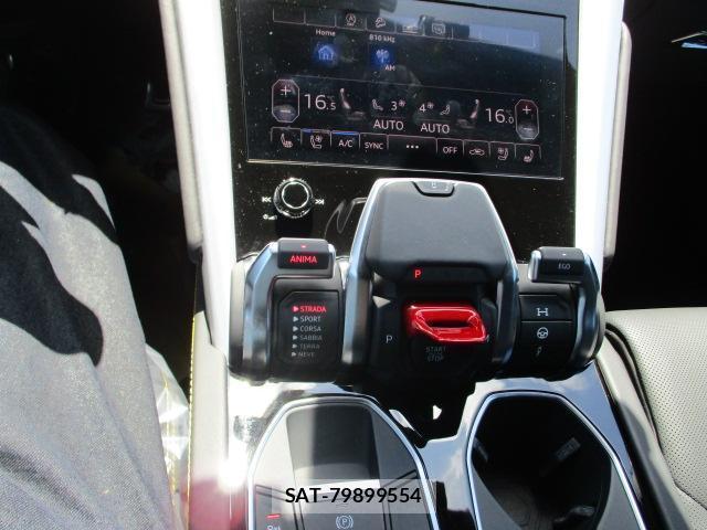 Lamborghini URUS 2019-06 8054294-15