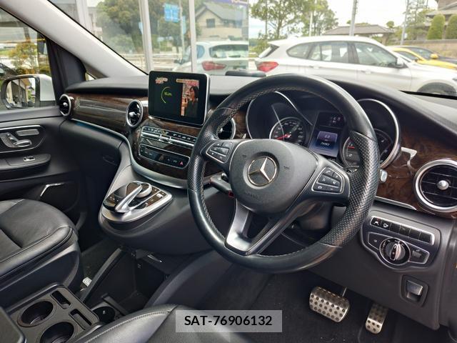 Mercedes Benz V-CLASS 2017-12 8053239-10