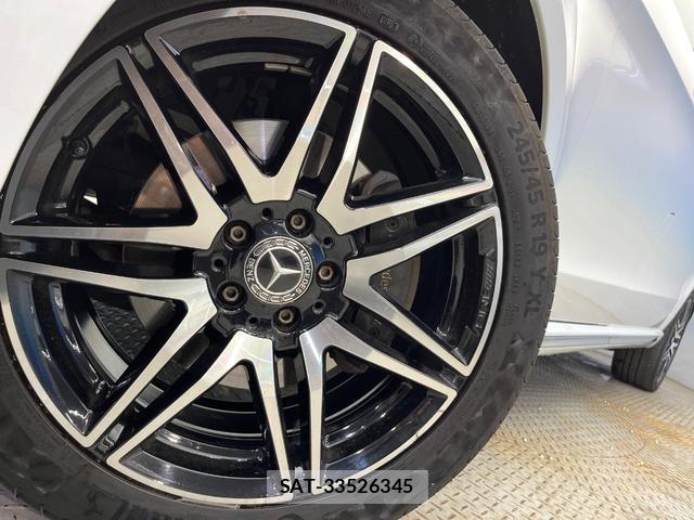 Mercedes Benz V-CLASS 2023-07 8053492-14