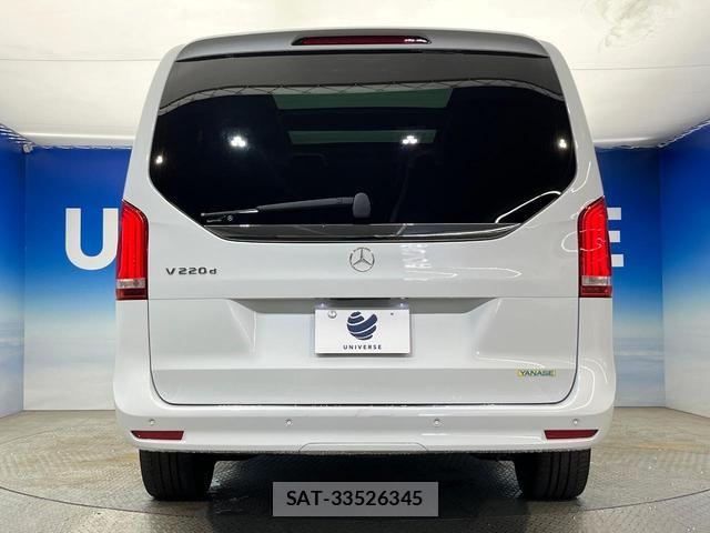Mercedes Benz V-CLASS 2023-07 8053492-16