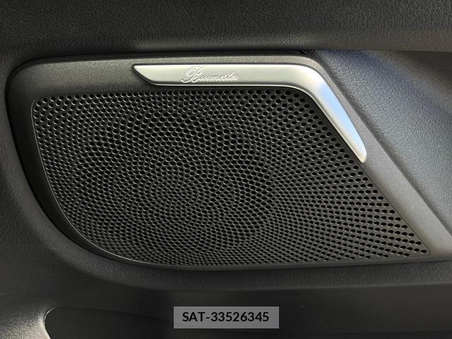 Mercedes Benz V-CLASS 2023-07 8053492-5
