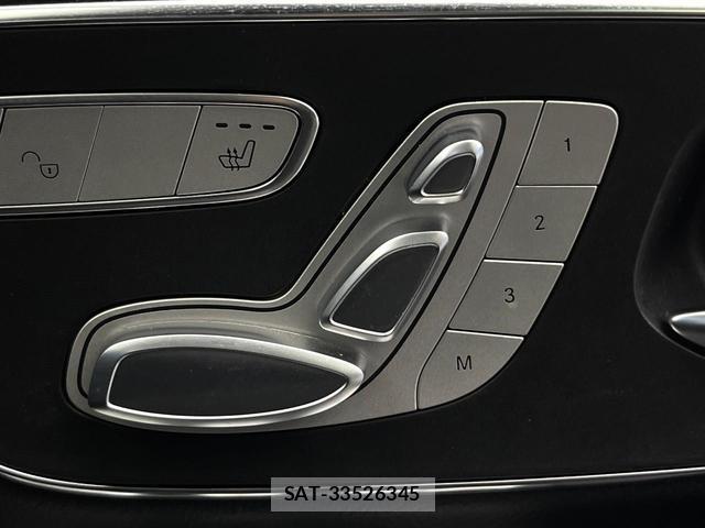 Mercedes Benz V-CLASS 2023-07 8053492-6