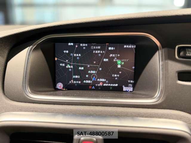 Volvo V40 2017-06 8054042-8