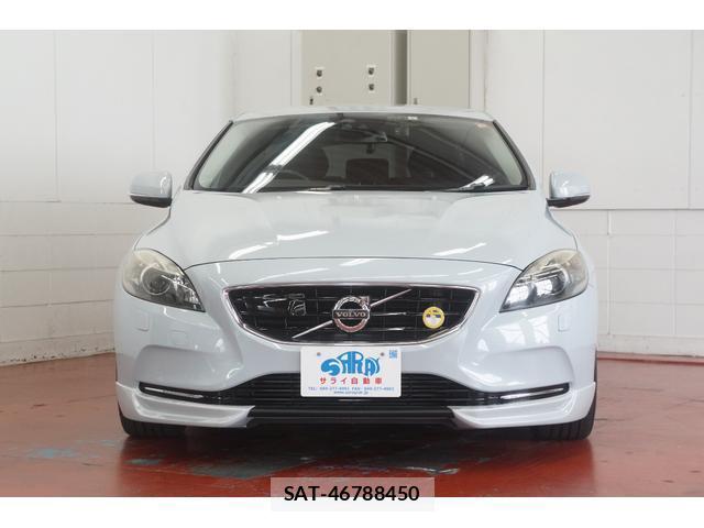 Volvo V40 2013-07 8055221-1