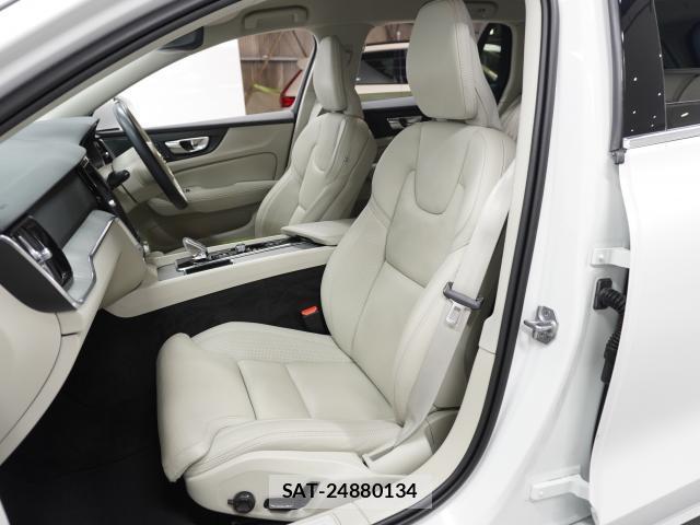 Volvo V60 2021-04 8055228-13