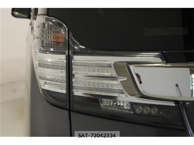 Toyota VELLFIRE 2016-04 8055897-19