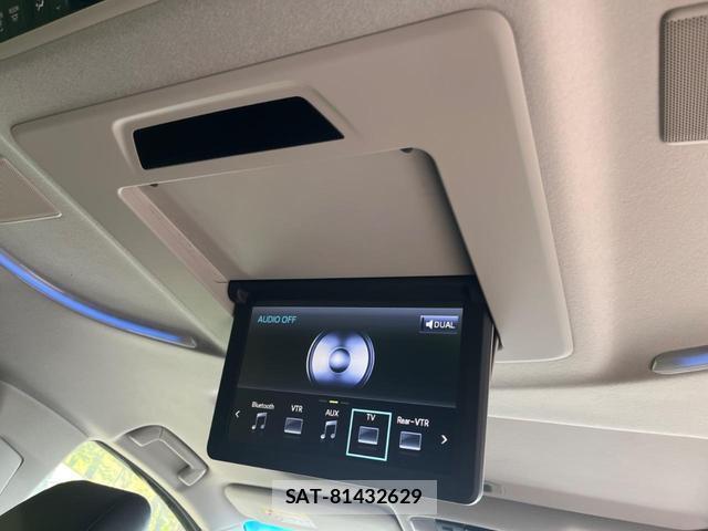 Toyota VELLFIRE 2018-01 8053891-2