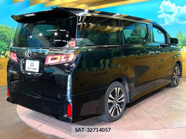 Toyota VELLFIRE 2021-03 8054090-17