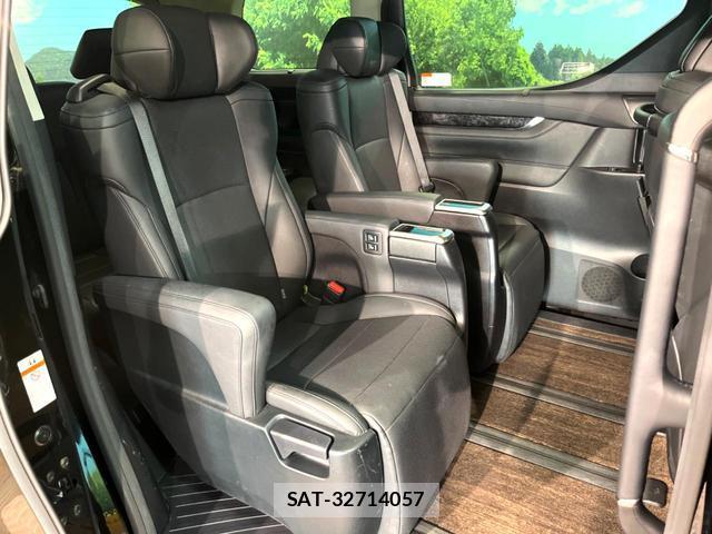 Toyota VELLFIRE 2021-03 8054090-8