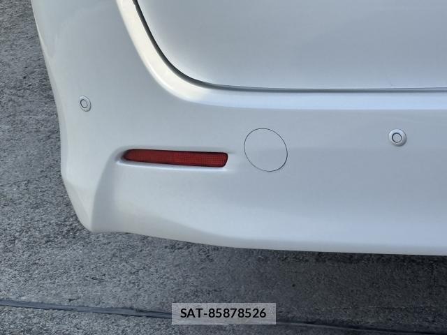 Toyota VELLFIRE 2013-07 8054144-17