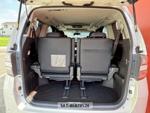 Toyota VELLFIRE 2013-07 8054144-19