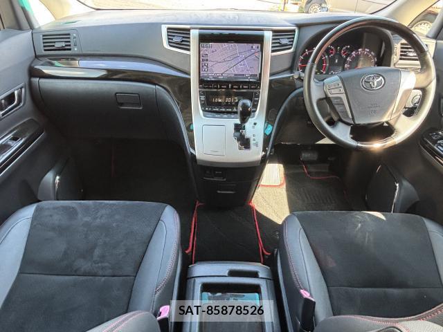 Toyota VELLFIRE 2013-07 8054144-2