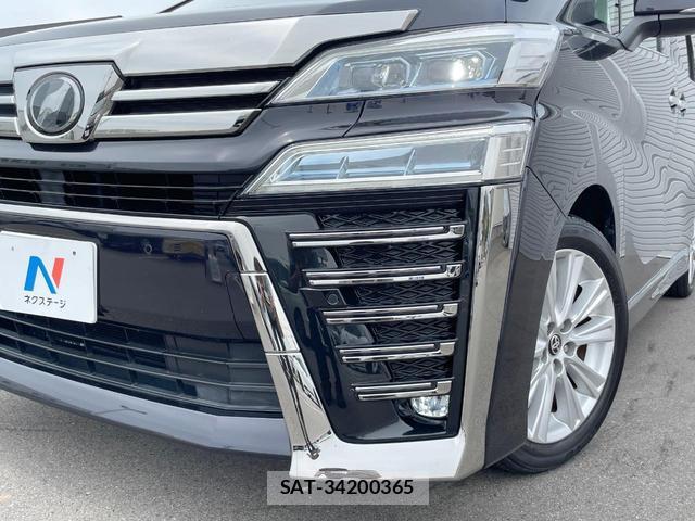 Toyota VELLFIRE 2019-09 8054410-12