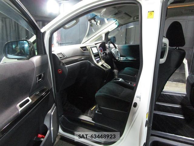 Toyota VELLFIRE 2011-07 8054472-16