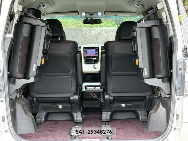 Toyota VELLFIRE 2013-11 8054851-19