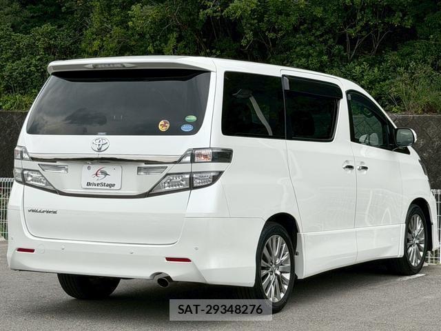 Toyota VELLFIRE 2013-11 8054851-3