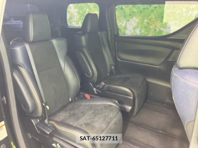 Toyota VELLFIRE 2017-11 8055523-4