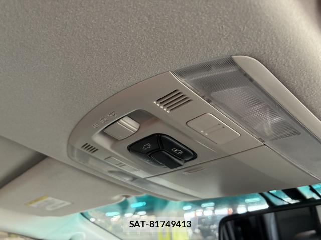 Toyota VELLFIRE 2014-01 8055655-18