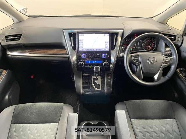 Toyota VELLFIRE 2019-05 8055917-1