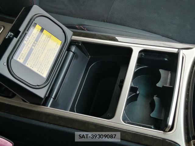 Toyota VELLFIRE 2013-01 8056040-9
