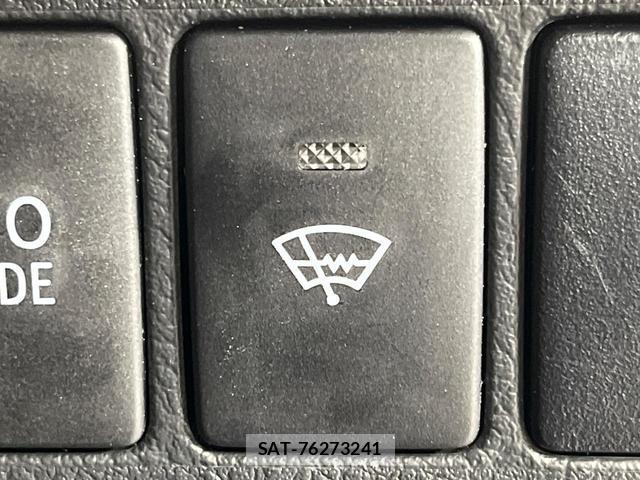 Toyota VELLFIRE 2013-12 8056045-4