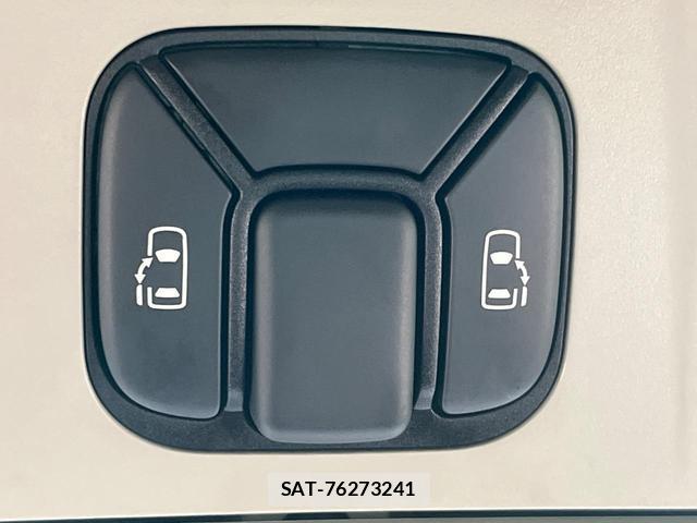 Toyota VELLFIRE 2013-12 8056045-5